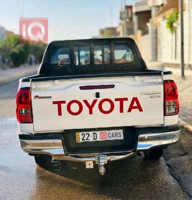 تويوتا هايلوكس